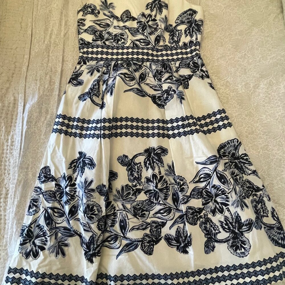 Vince Camuto Blue Floral Dress - size 10 - Picture 9 of 9